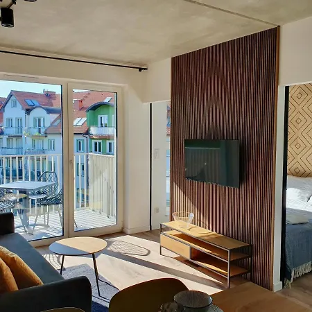 Green Port Spa Kolobrzeg Stylowy Loft- W Cenie Klimatyzacja, Baseny, 2 Jacuzzi, Sauna, Szlafroki, Bawialnia Exterior photo