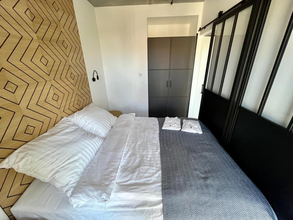 Green Port Spa Kolobrzeg Stylowy Loft- W Cenie Klimatyzacja, Baseny, 2 Jacuzzi, Sauna, Szlafroki, Bawialnia Apartment