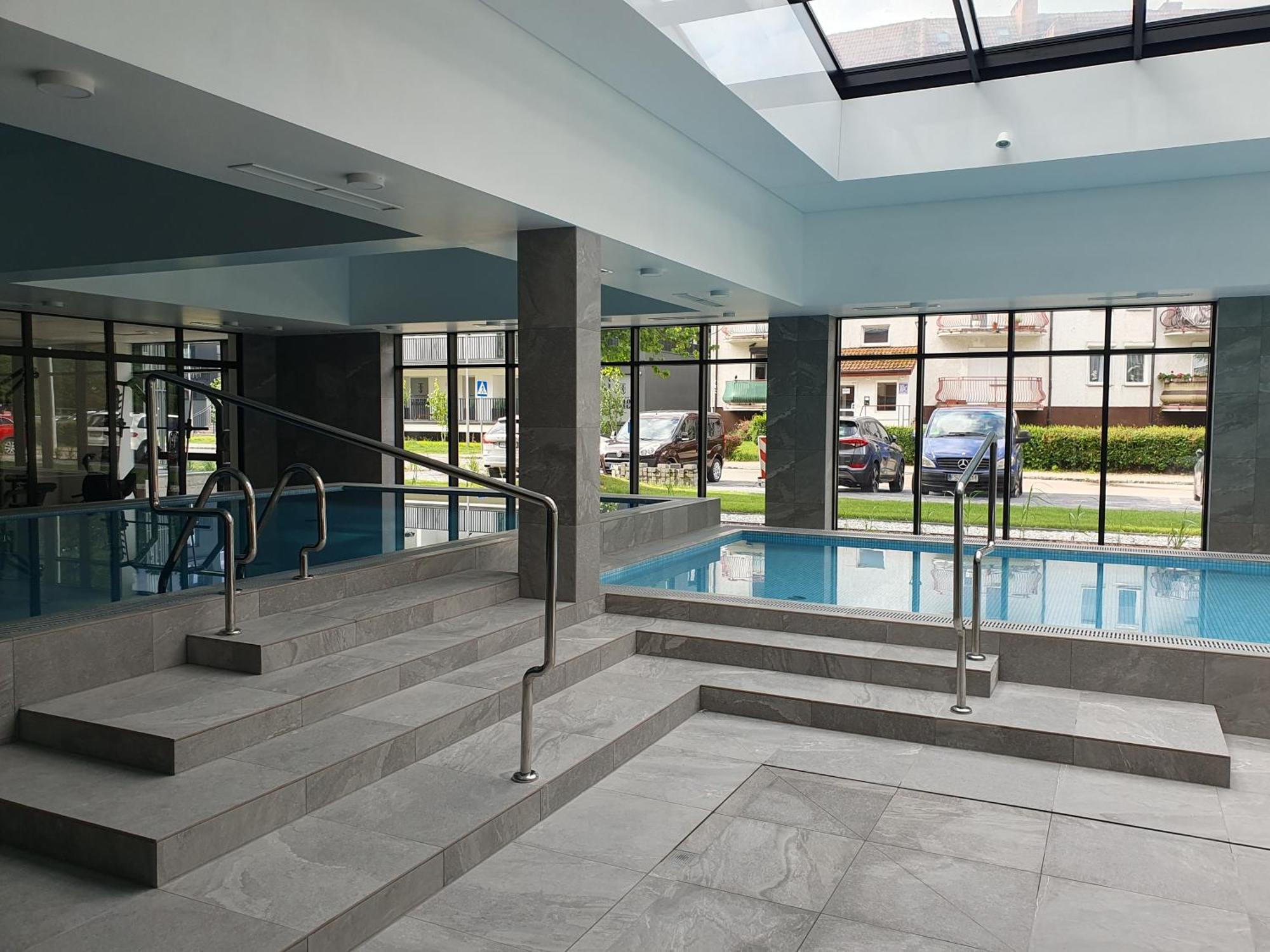 Apartment Green Port Spa Kolobrzeg Stylowy Loft- W Cenie Klimatyzacja, Baseny, 2 Jacuzzi, Sauna, Szlafroki, Bawialnia *